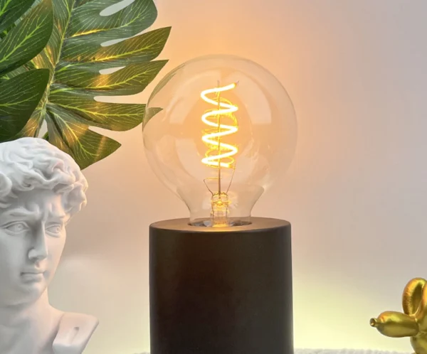 G95 Flexible LED Filament Bulb - E27 Clear Retro Globe